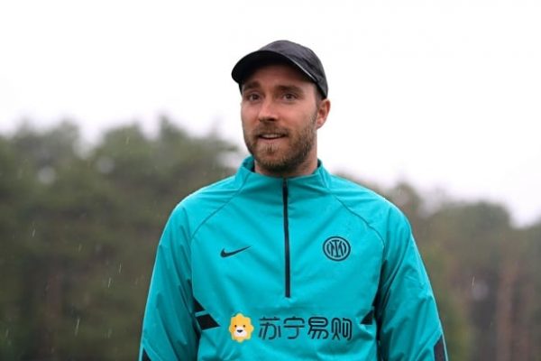 Eriksen considers returning to Ajax as he is unable to play in Serie A.